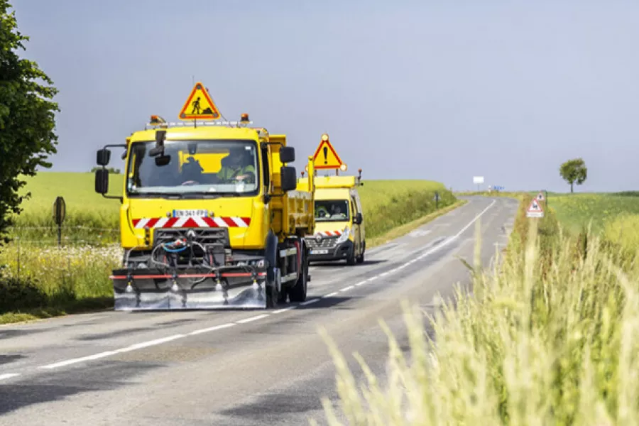 lait de chaux sur les routes